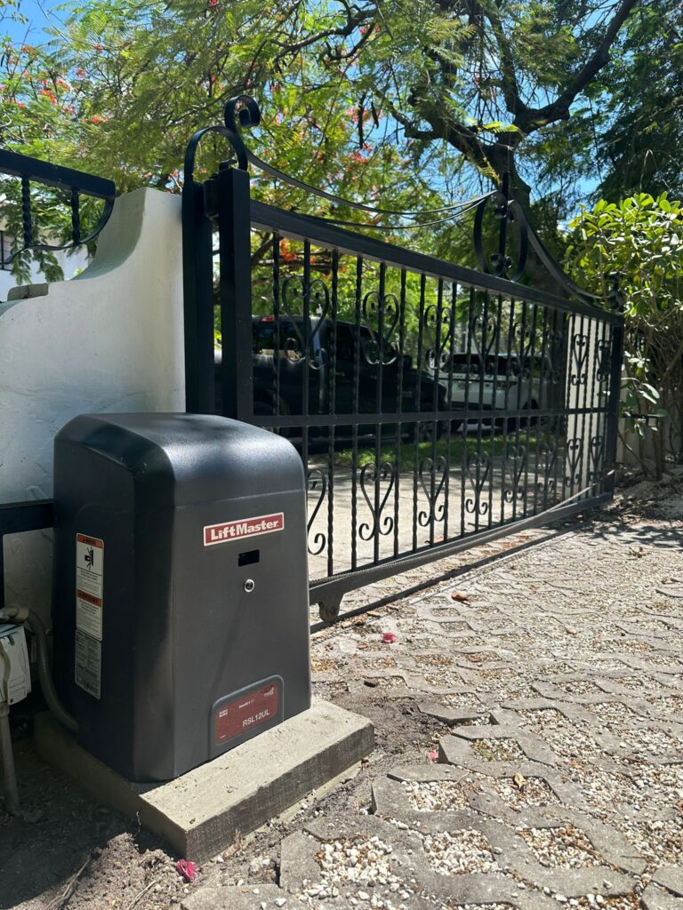 Top-Rated Driveway Gate Services Top-Rated Driveway Gate Services